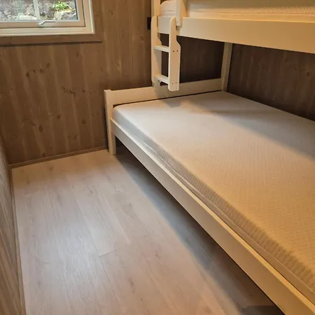 Stunning 3-bedroom At Waterfront *