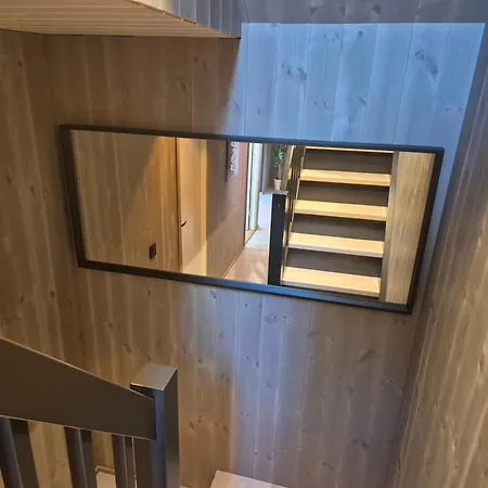 Stunning 3-bedroom At Waterfront בית נופש Feda