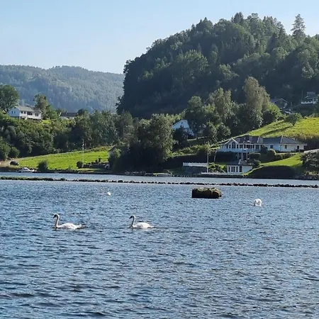 Stunning 3-bedroom At Waterfront * Feda