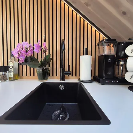 Stunning 3-bedroom At Waterfront בית נופש