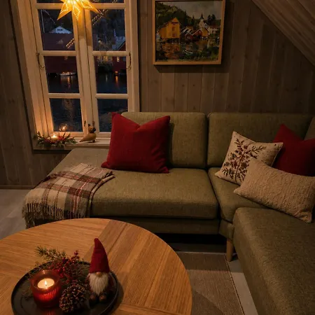 Dom wakacyjny Stunning 3-bedroom At Waterfront