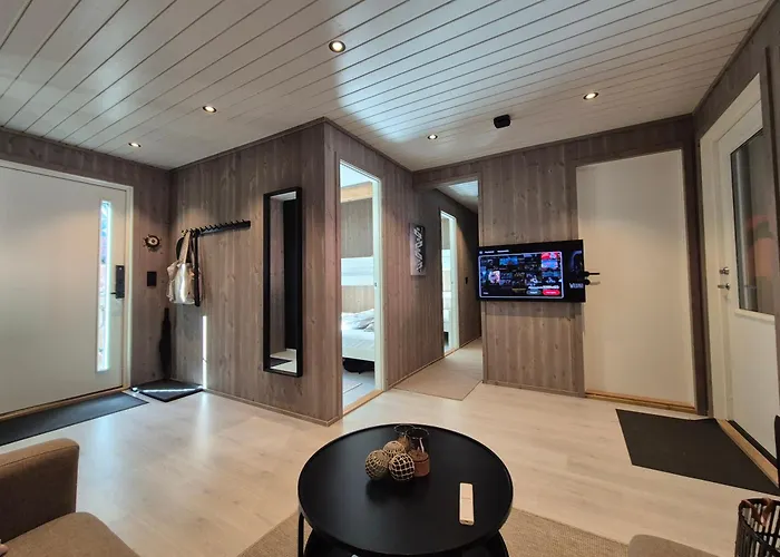 بيت للعطل Stunning 3-bedroom At Waterfront *